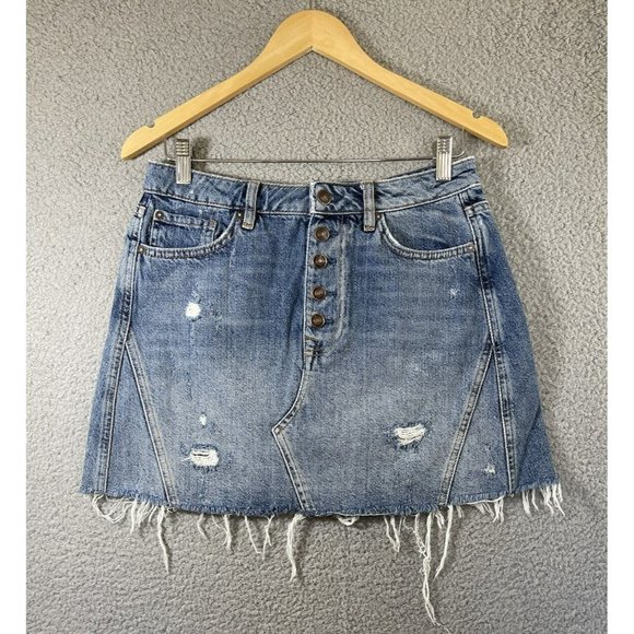 Free People High Rise Button Fly Denim Distressed Mini Jean Skirt Size 29 - Picture 10 of 10